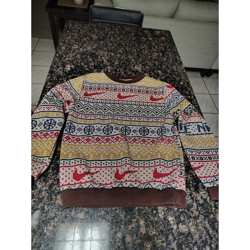 Nike Sportswear Fair Isle Holiday Swoosh Crewneck Sweatshirt Multicolor Large